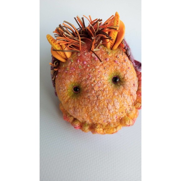 Unique OOAK Toy Alien Orange Snail SemiLy Lapatamelly Galaxy Handmade Silk Wool - Picture 9 of 15